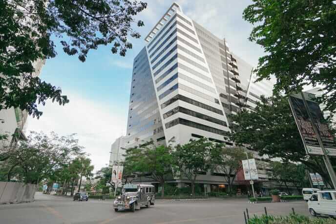 QQEnglish IT Park 校園大樓外觀